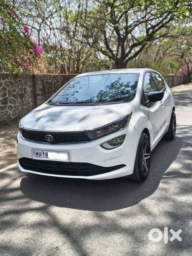Tata Altroz 1.2 Xm, 2024, Petrol