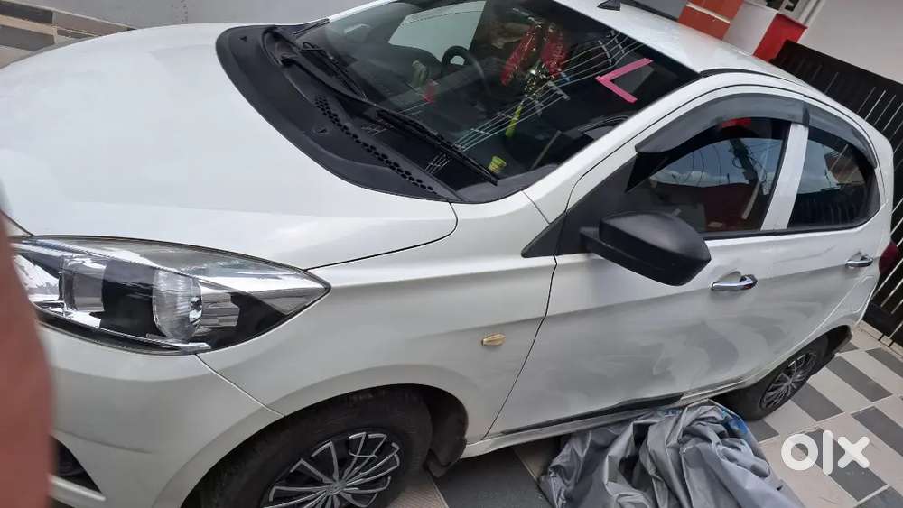 Tata Tiago Revotron 2018