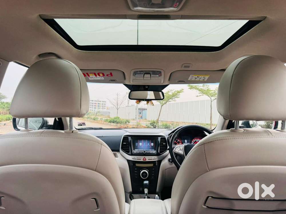 Mahindra Tuv 300 T8 Amt, 2021, Diesel