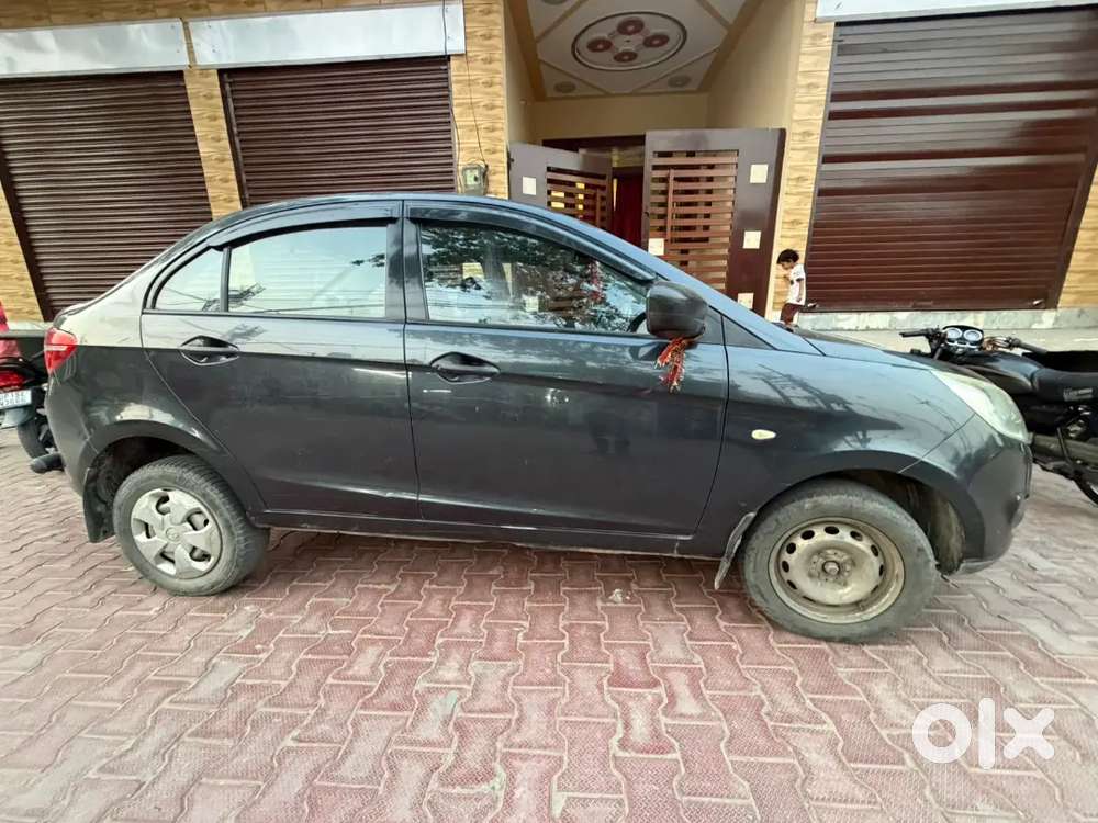 Tata Zest Revotron 2017