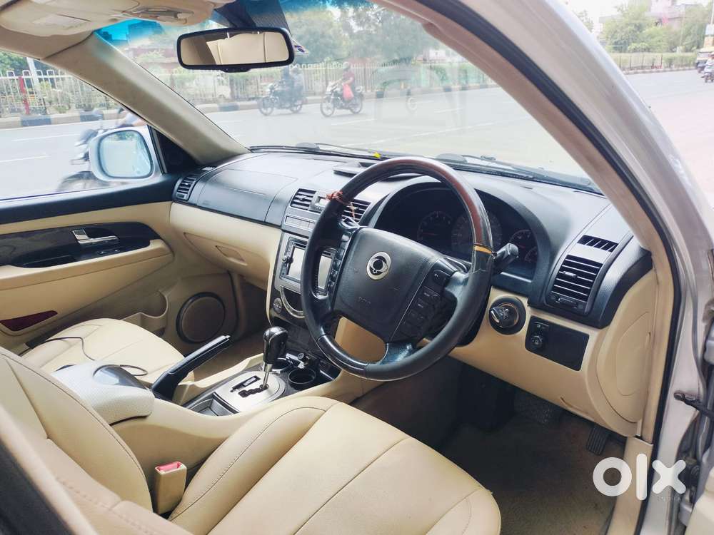 Mahindra Rexton, 2014, Diesel