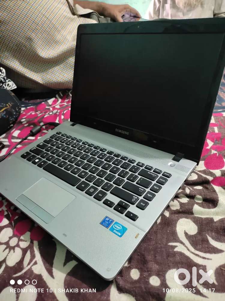 Samsung Laptop Best conditions smooth performance Computers