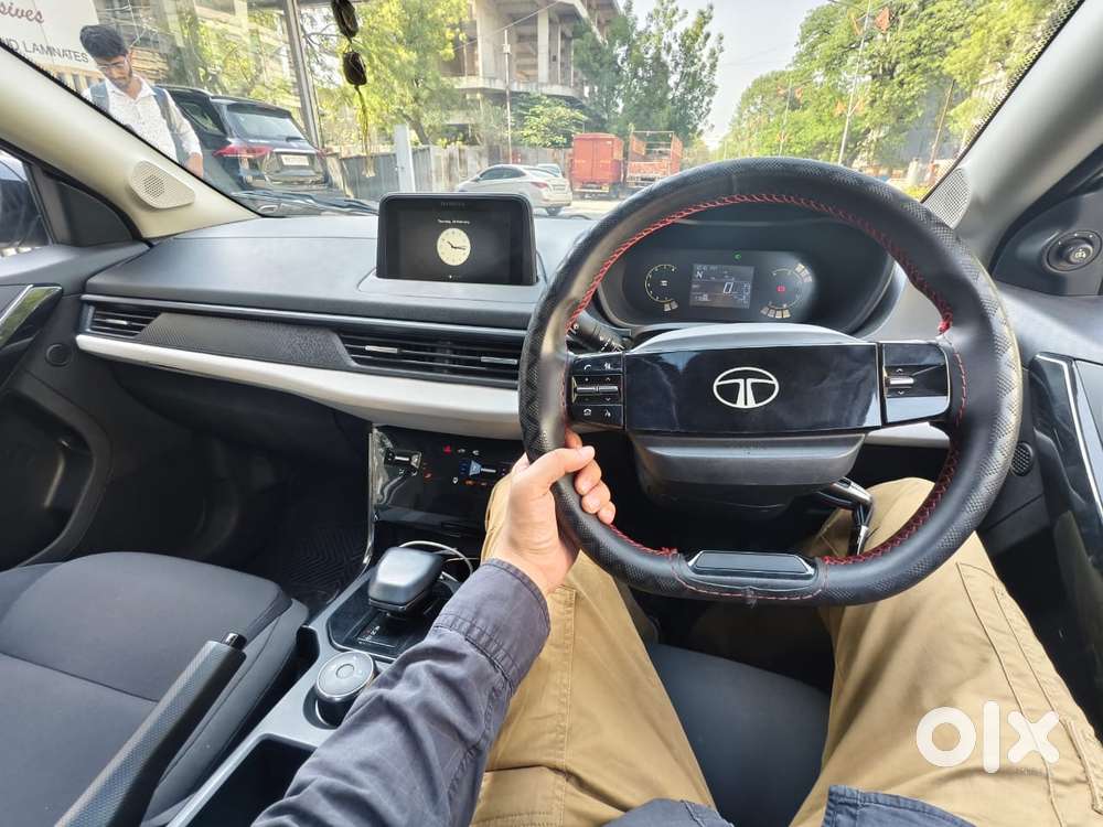 Tata Nexon Pure (s) 1.2 Petrol 6amt, 2024, Petrol