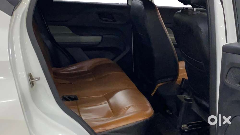 Tata Punch Camo Adventure Mt, 2022, Petrol