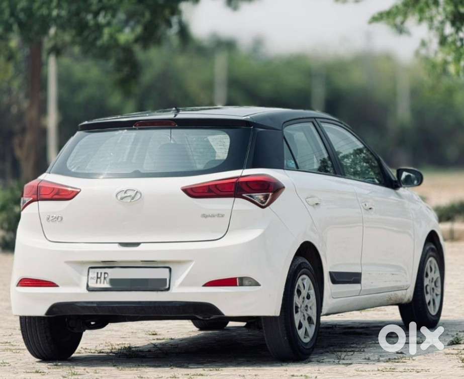 Hyundai I20 Petrol Spotz, 2017, Petrol