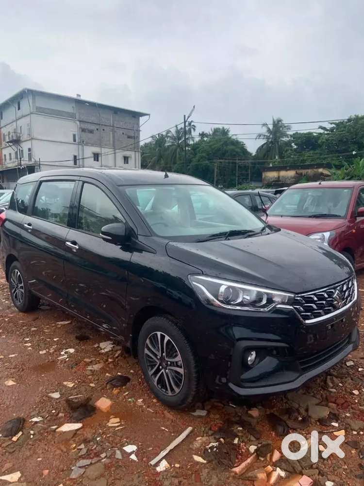 Brand New Maruti Suzuki Ertiga Zvi+at