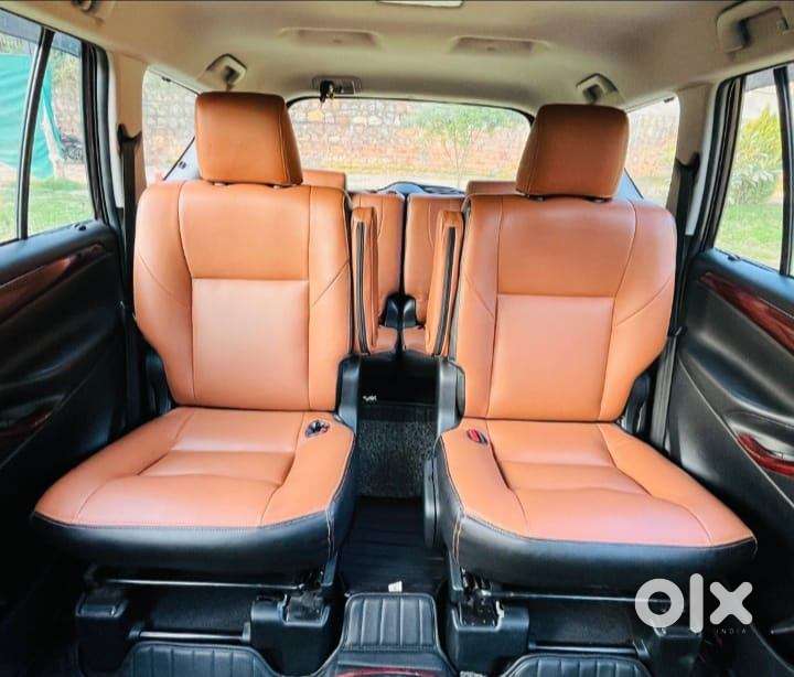 Toyota Innova Crysta 2.4 G Mt, 2017, Diesel