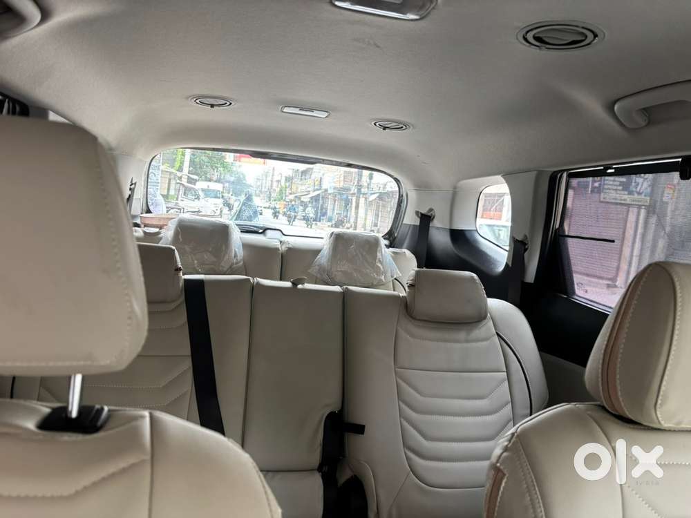 Kia Carens Petrol 2023
