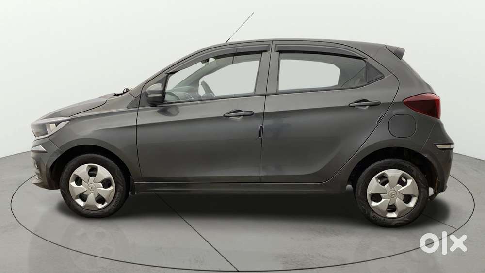 Tata Tiago 1.05 Revotorq Xt Option, 2021, Petrol