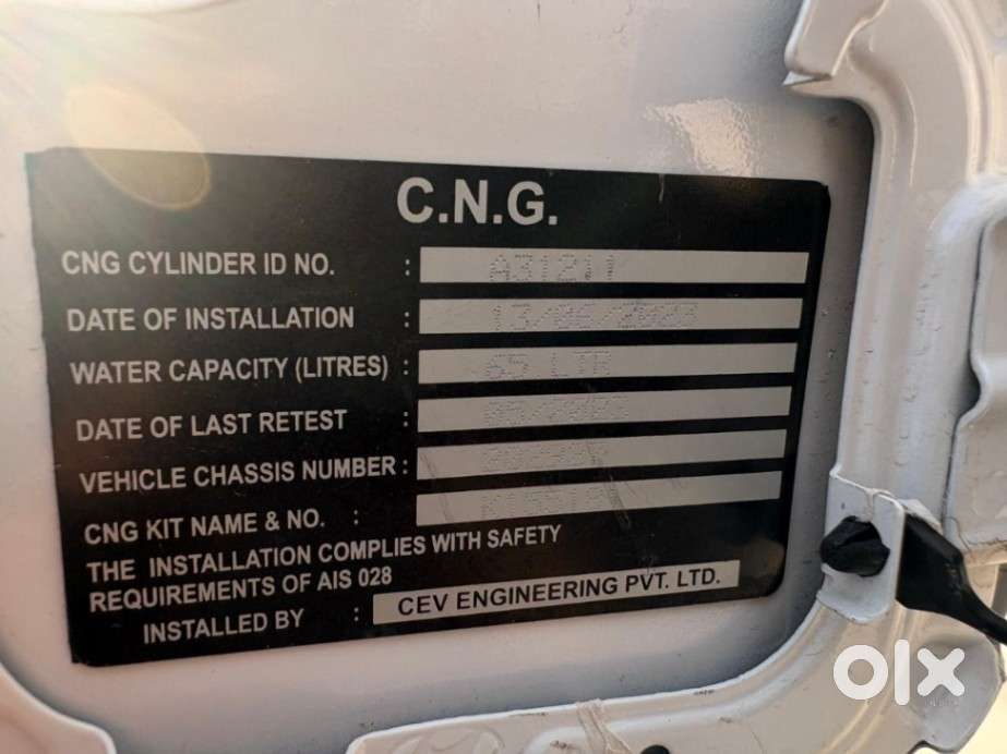 Hyundai Aura 1.2 Sx Cng, 2023, Cng & Hybrids