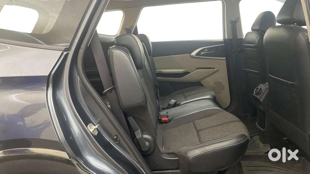 Kia Carens 1.4 Prestige 7 Str, 2023, Petrol
