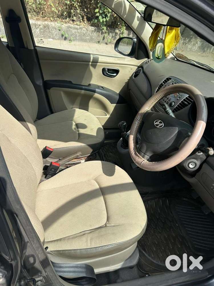 Hyundai Car Manual 2013