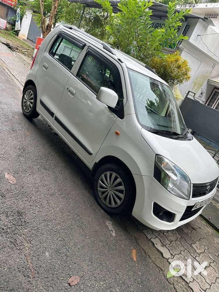 Automatic Maruti Suzuki Wagon R 2017 85000 Km Driven