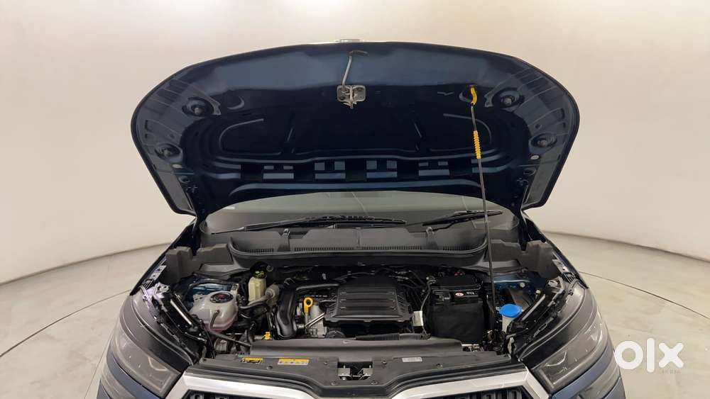 Skoda Kushaq Style 1.0l Tsi Mt, 2023, Petrol