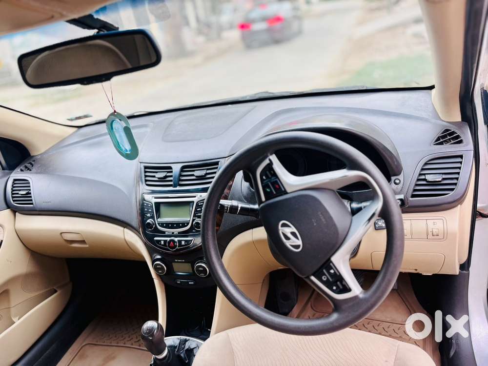 Hyundai Verna 2012 Model