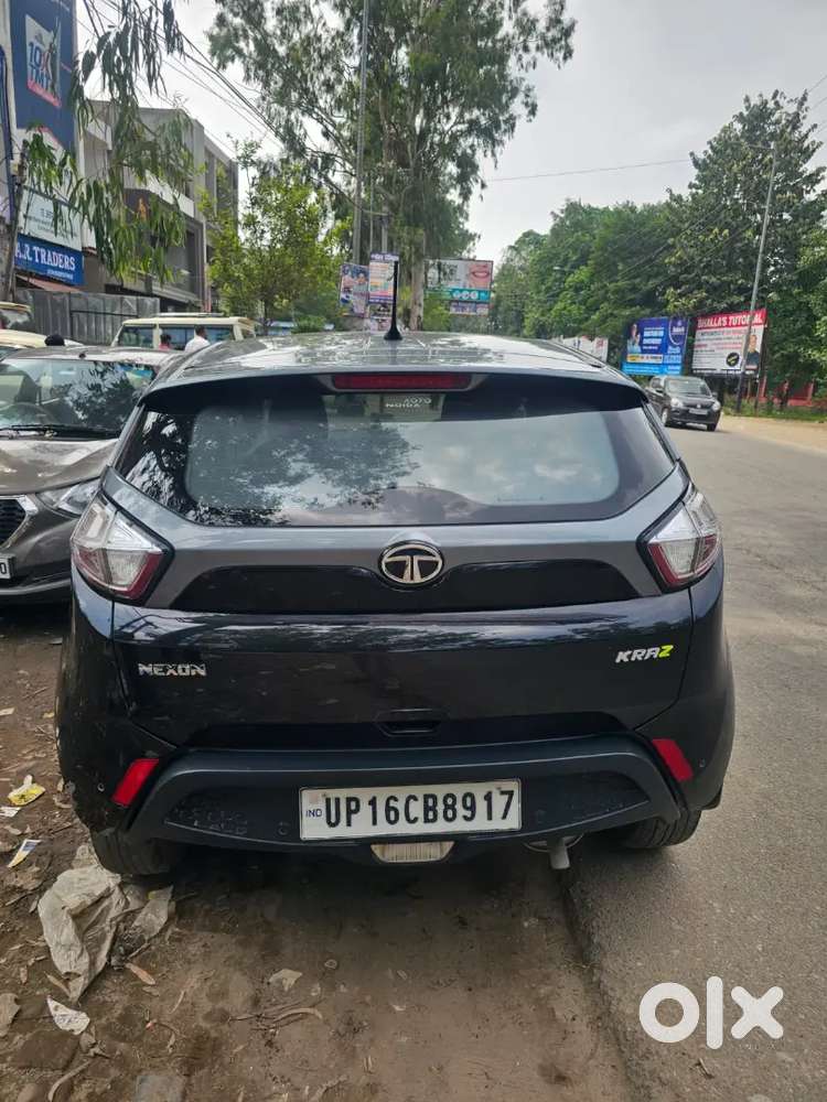 Tata Nexon 2019 Revotron Plus