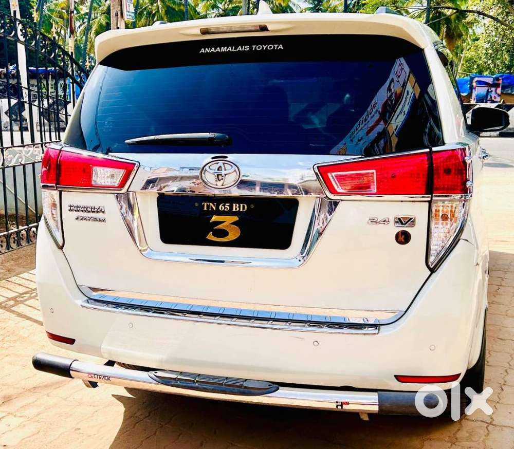 Toyota Innova Crysta 2.4 V 7 Str, 2022, Diesel
