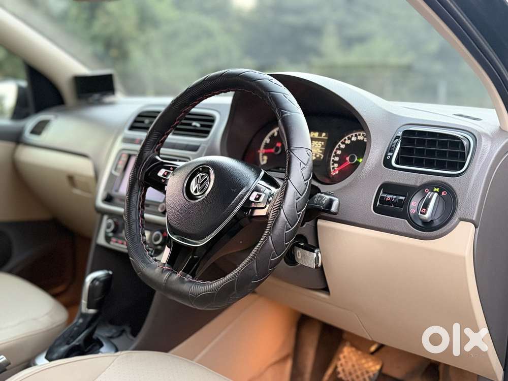 Volkswagen Vento 1.2 Tsi Highline At, 2018, Petrol