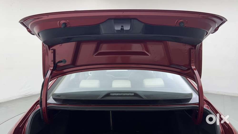 Volkswagen Virtus Highline Plus 1.0 Tsi At, 2024, Petrol