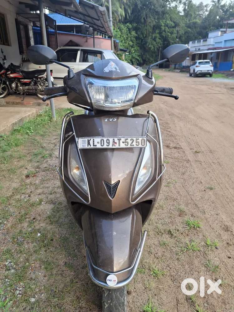 TVS JUPITER WALNUT BROWN SINGLE HAND Scooters 1823849966