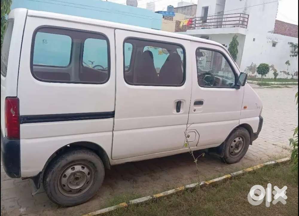 Maruti Suzuki Eeco 2016 Variant