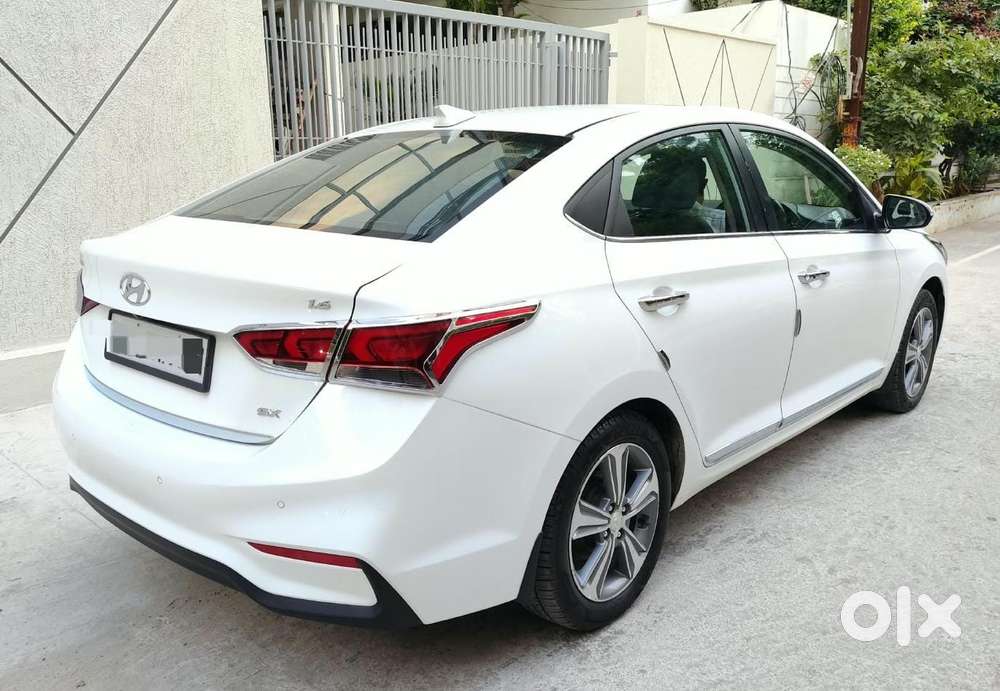 Hyundai Verna 1.6 Sx (o) Vtvt, 2019, Petrol