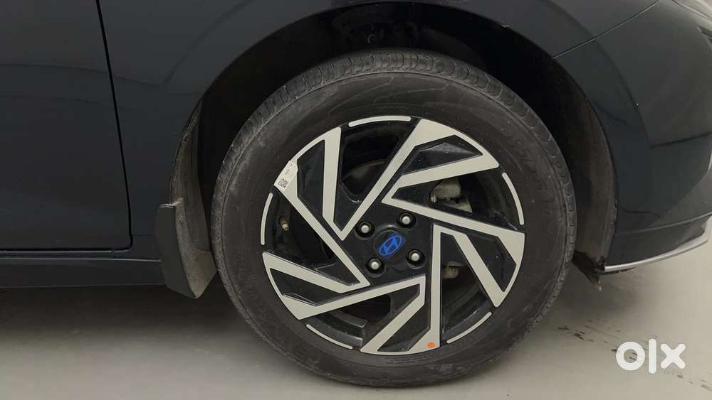 Hyundai New I20 1.2 Asta (o) Ivt, 2024, Petrol