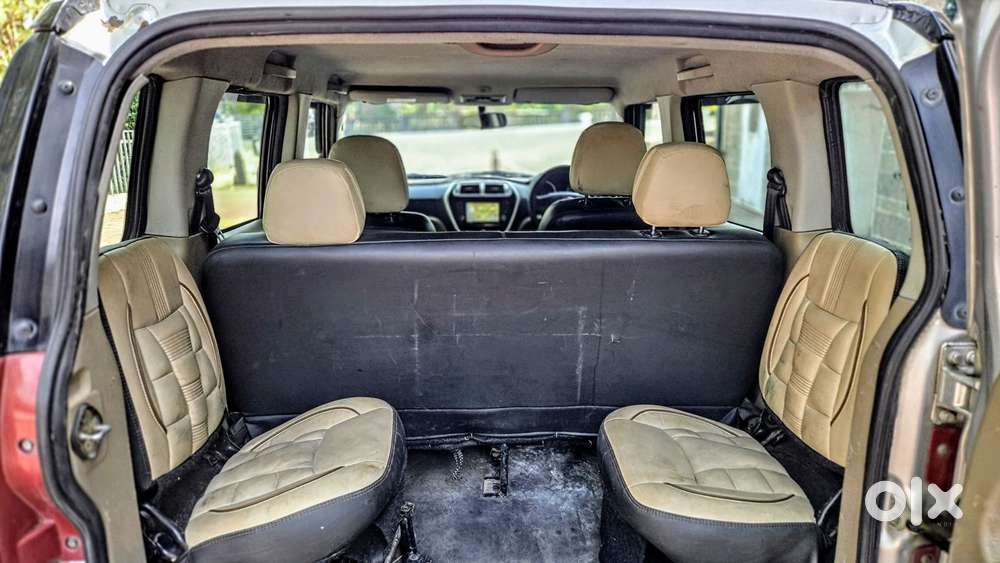 Mahindra Tuv 300 T10 Dual Tone, 2019, Diesel