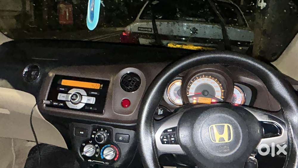 Honda Brio Petrol 2012