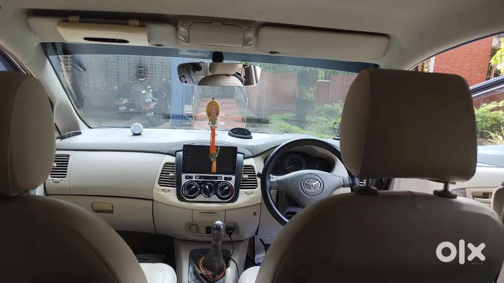 Toyota Innova 2009 2nd Owner