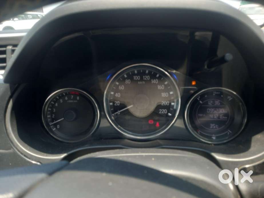 Honda City I-vtec V, 2018, Petrol