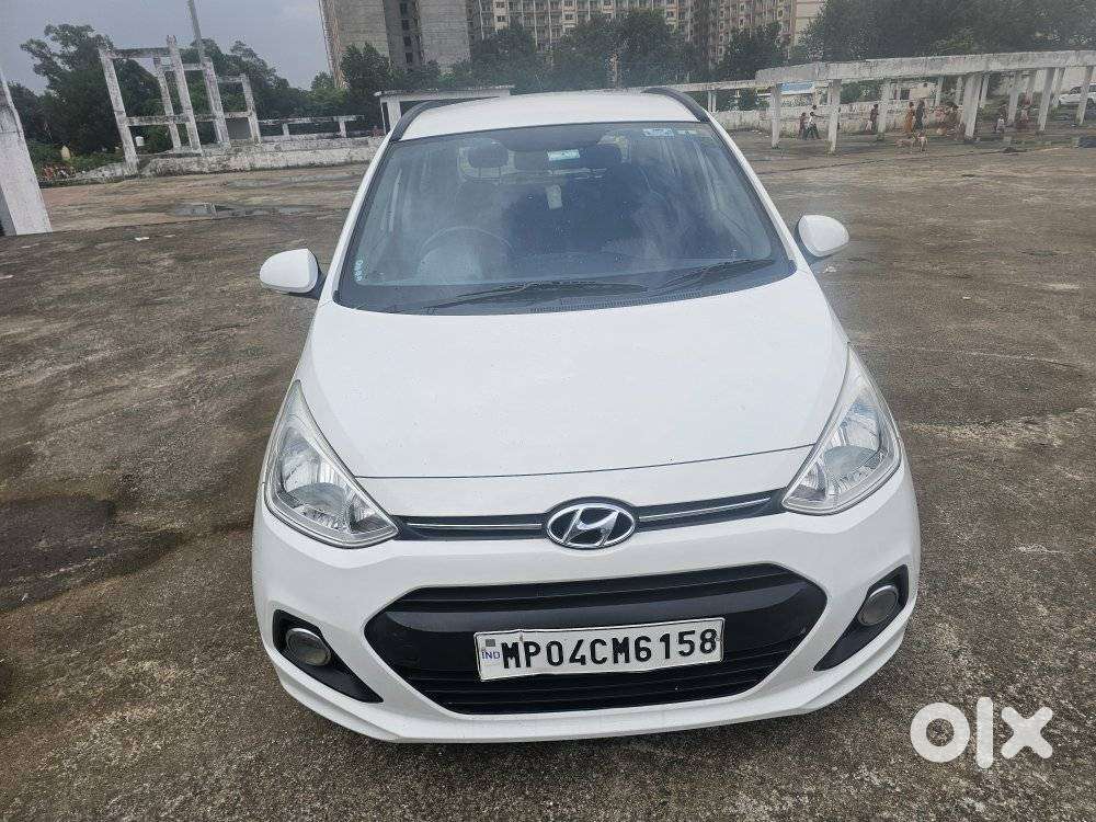 Hyundai Grand I10 Asta Option, 2014, Petrol