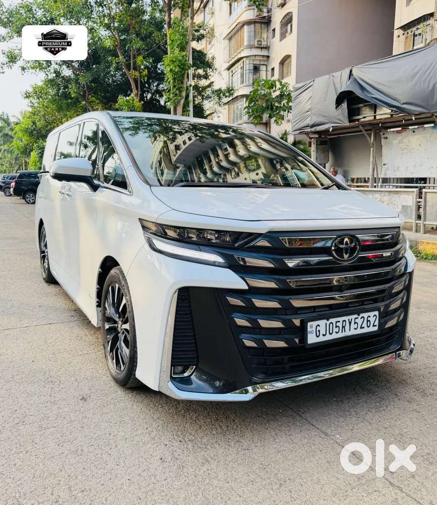 Toyota Vellfire Vip – Executive Lounge, 2024, Petrol