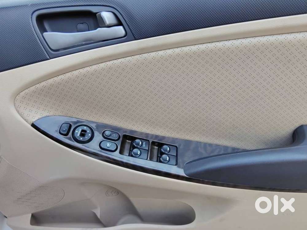 Hyundai Verna [2015-2017] Fluidic 4s 1.6 Crdi Sx (o), 2017, Diesel