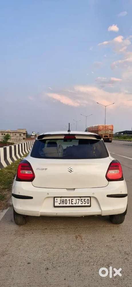 Maruti Suzuki Swift 2021