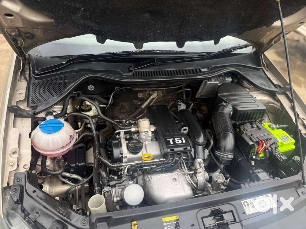 Volkswagen Vento 1.2 Tsi Highline Plus At, 2017, Petrol