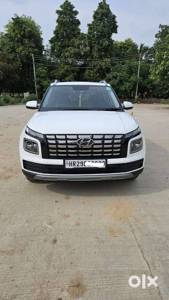 Hyundai Venue 1.2 S (o), 2023, Petrol