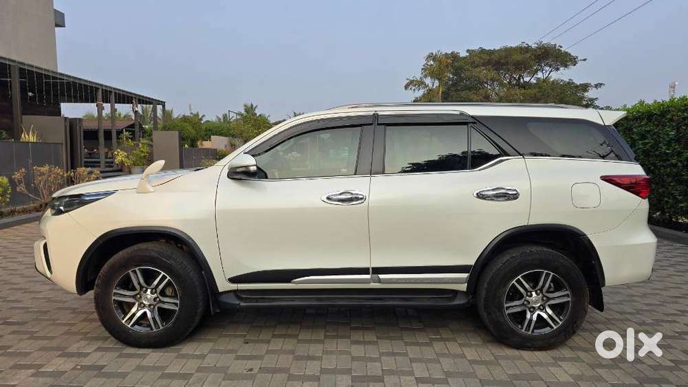 Toyota Fortuner 4x2 At 2.8 Diesel, 2017, Diesel