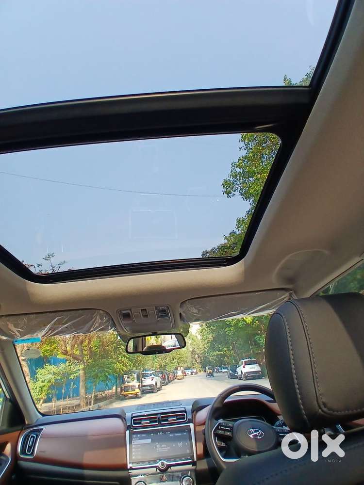 Hyundai Alcazar 2.0 Signature (o) Petrol At 6 Str, 2022, Petrol