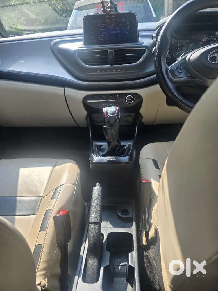 Tata Altroz 1.2 Xt 2022 Petrol Manual