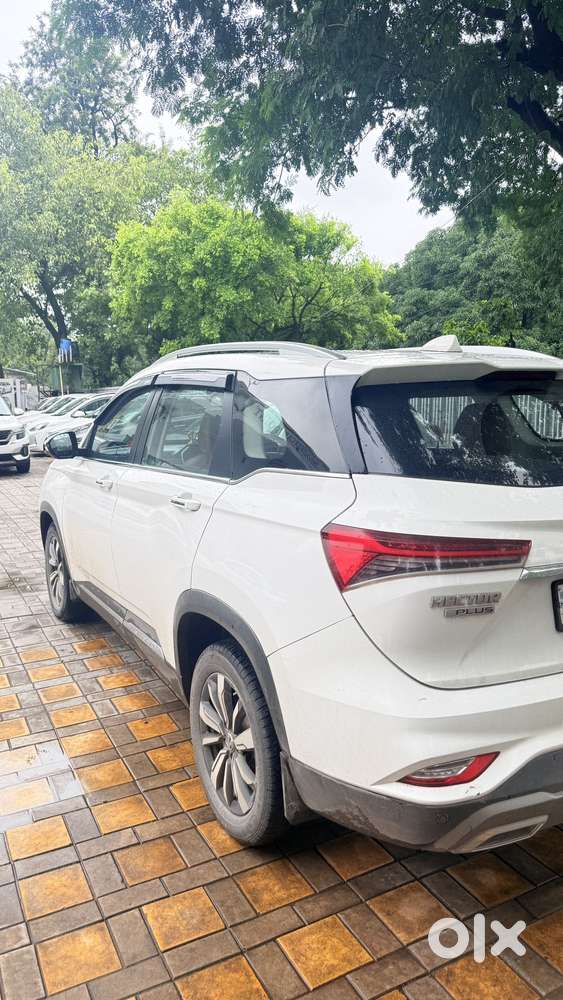Mg Hector Plus Sharp Pro 1.5 Turbo Petrol Cvt 6 Str Dual Tone, 2020,..