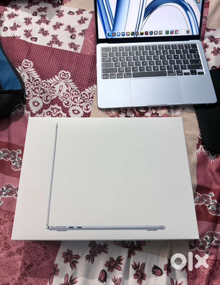 Brand new openbox apple air M5