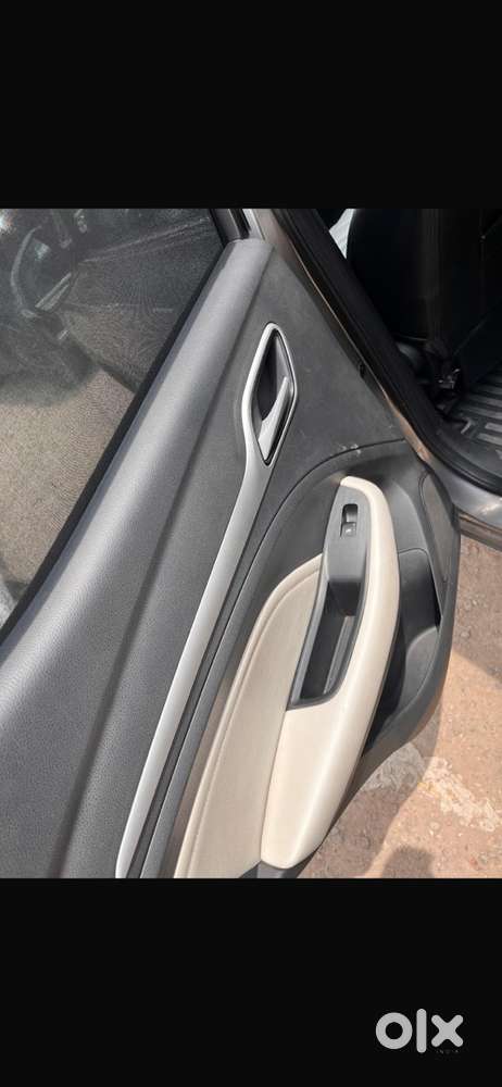Mg Petrol Manual Car 2024