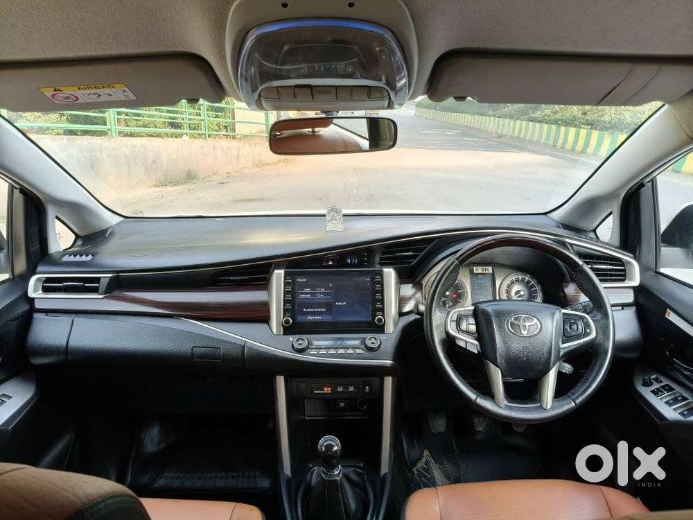 Toyota Innova Crysta 2.4 V 7 Str, 2022, Diesel