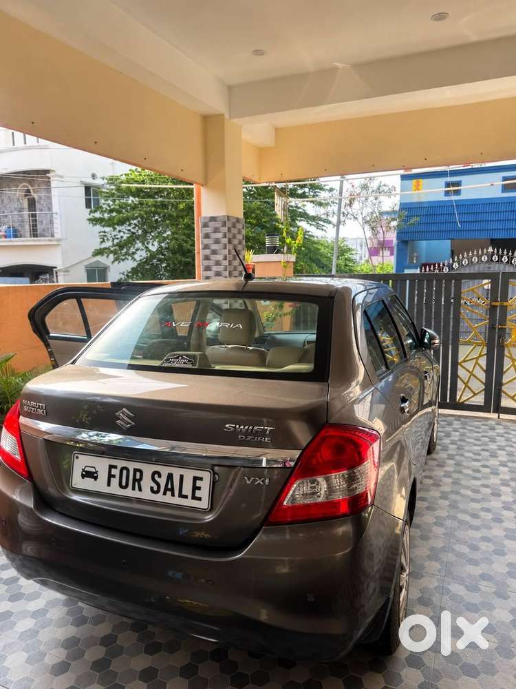 Maruti Suzuki Swift Dzire 2016 Petrol 72000 Km Driven