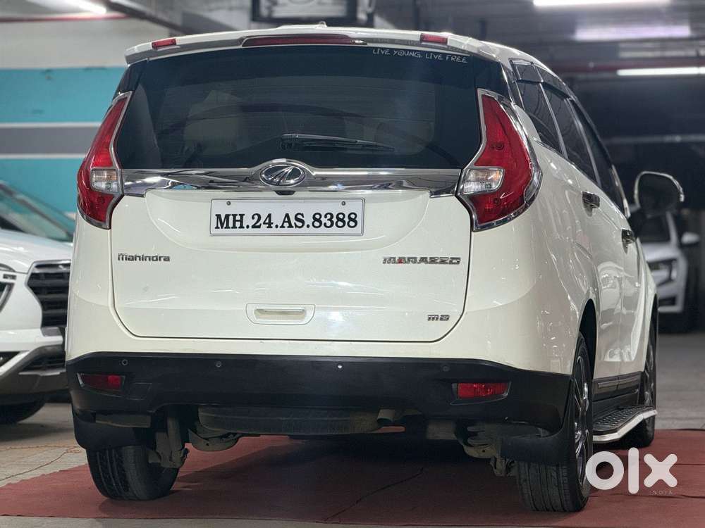 Mahindra Marazzo M8, 2018, Diesel