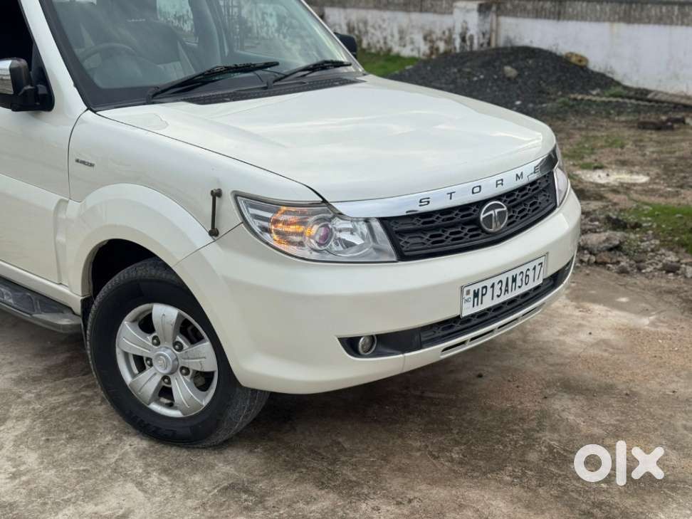 Tata Safari Storme Vx, 2015, Diesel