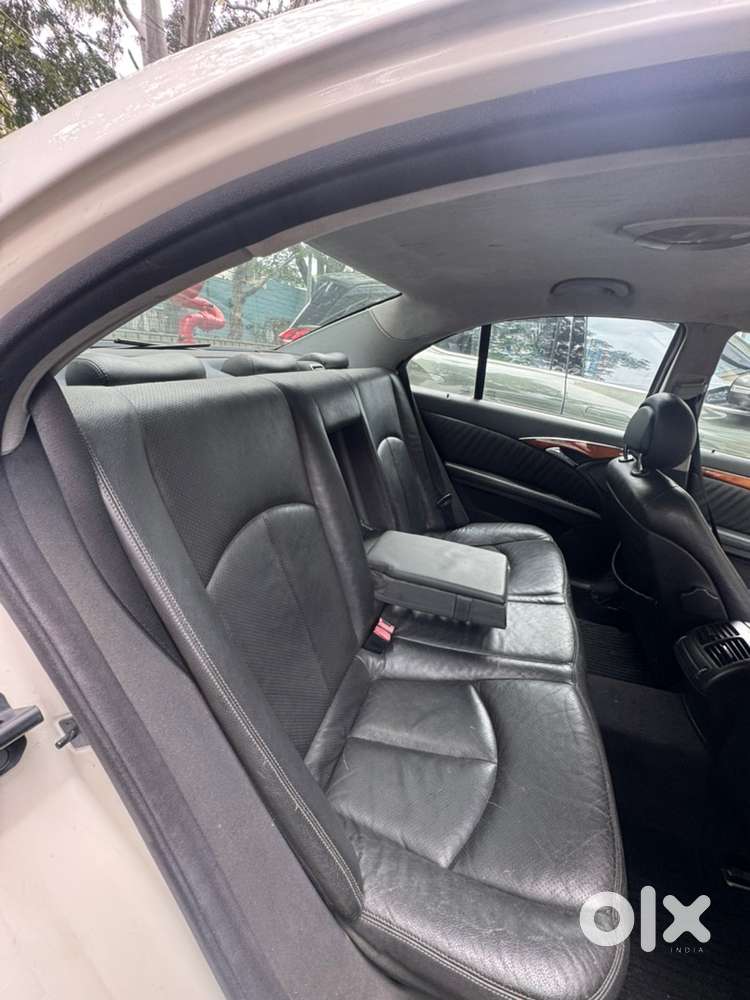 Mercedes-benz E-class Petrol Automatic 2003