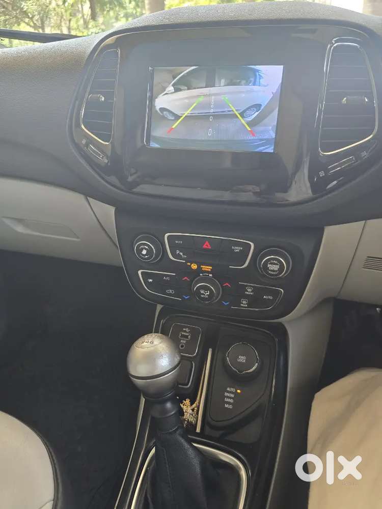 Jeep Compass 2017 Diesel 76000 Km Driven