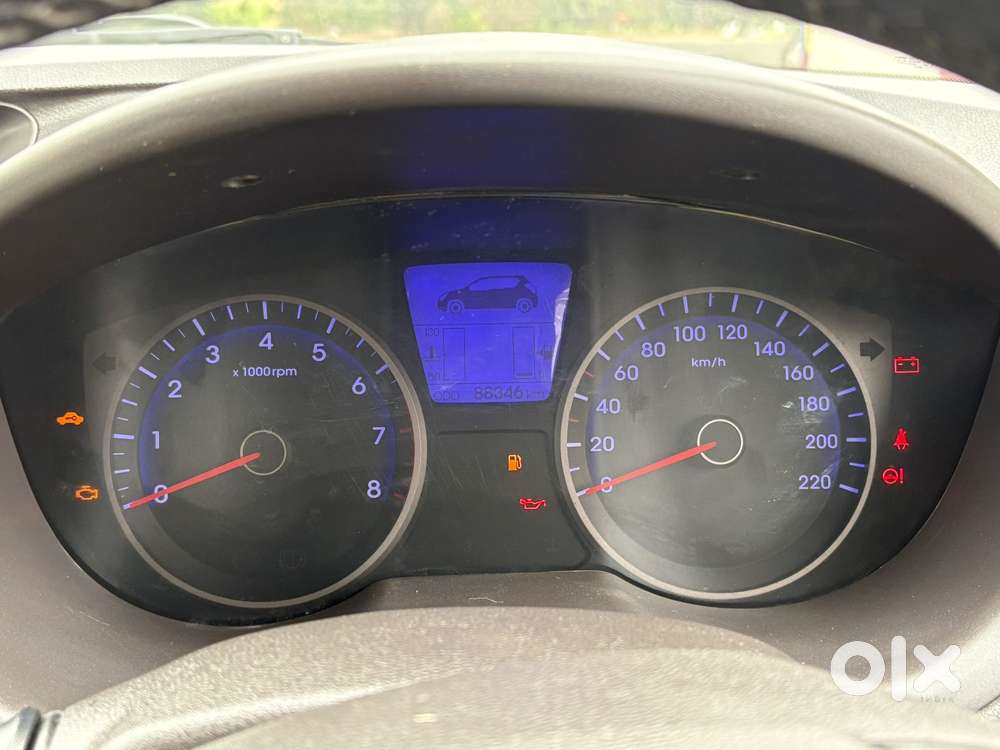Hyundai I20 Petrol Asta Option, 2013, Petrol